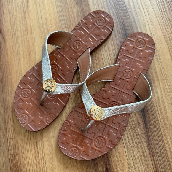 Tory Burch Silver and Gold Flip Flops - Picture 3 of 4